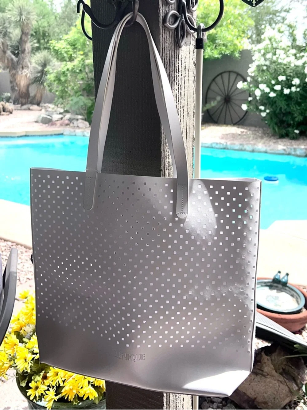 CLINIQUE White Perforated Tote Bag Great Beach or Pool Tote